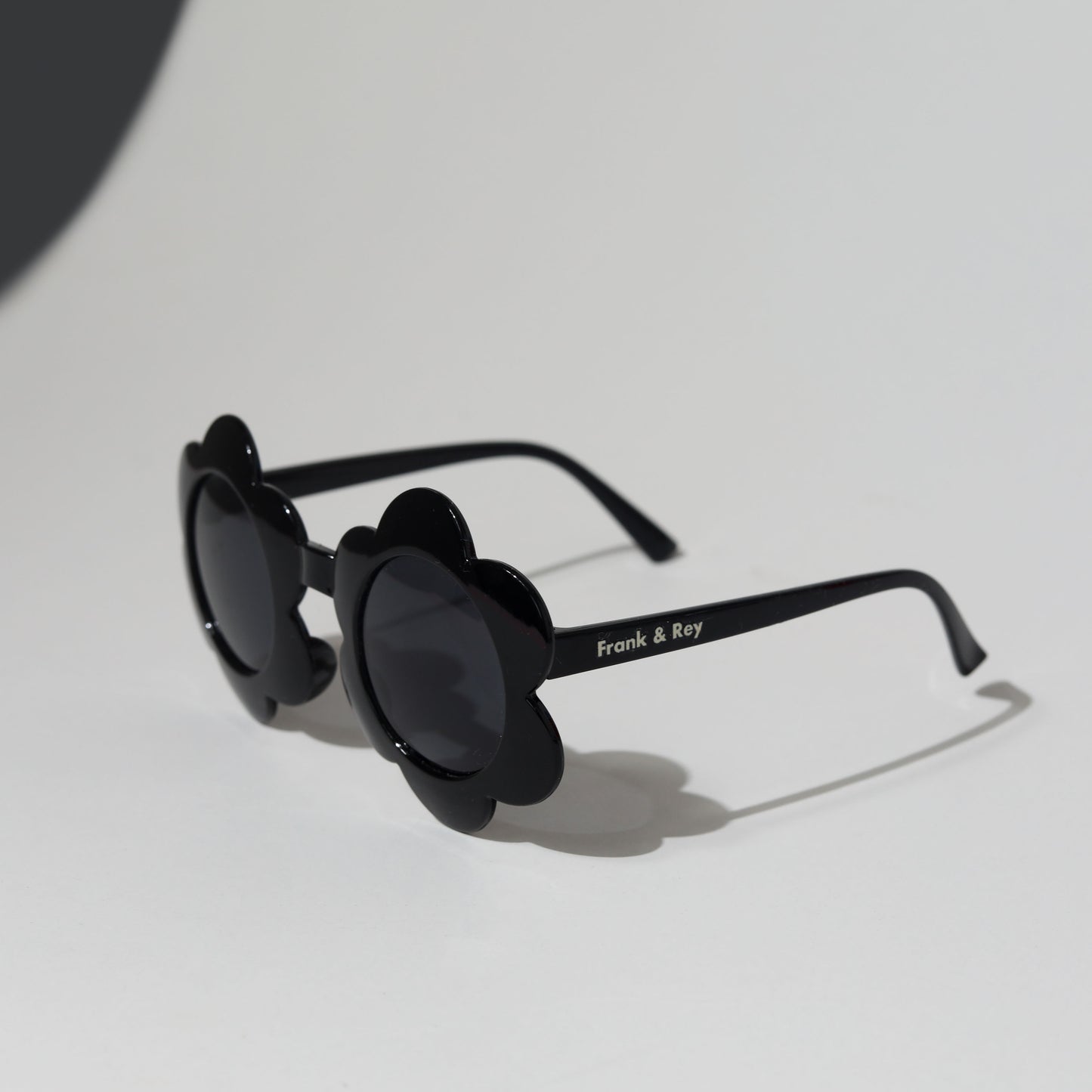 Black flower sunglasses