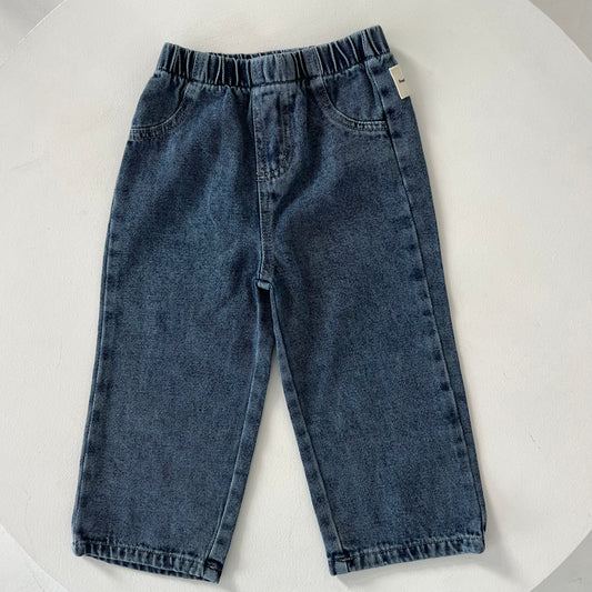 Mid Wash Straight 90’s Jeans